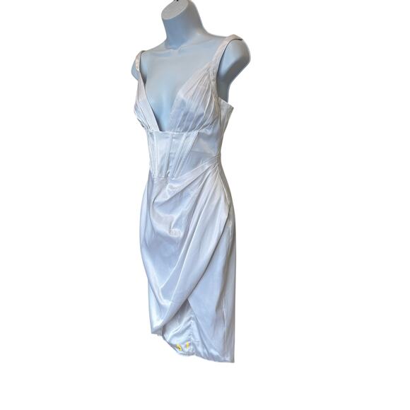 Superdown White Mini Dress - Picture 5 of 8